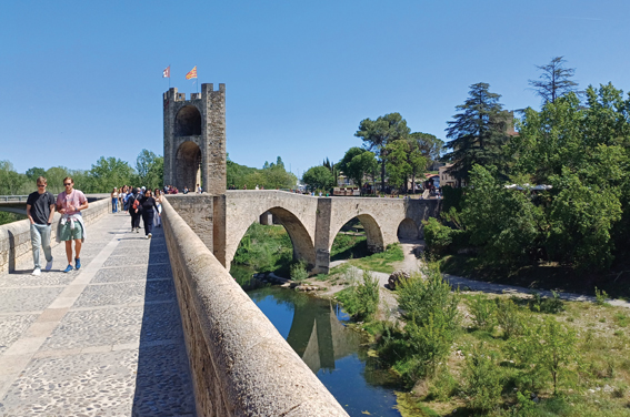 Catalonia & the Charming Costa Brava